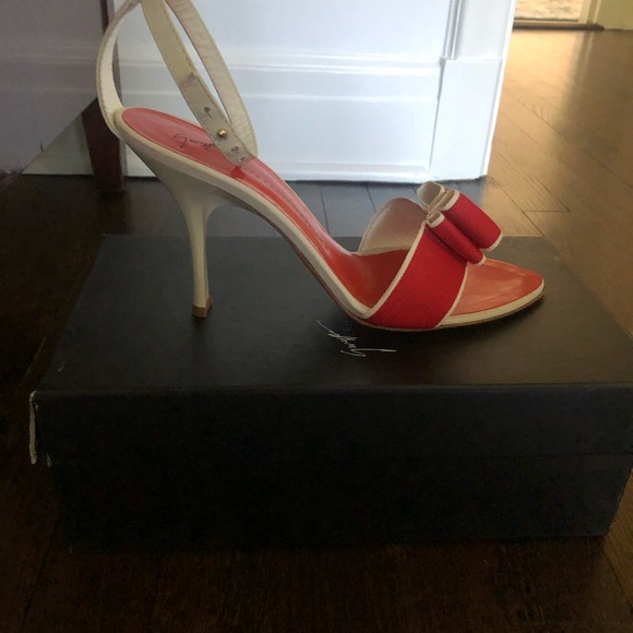 Giuseppe Zanotti red and white sandal - Picture 2 of 3